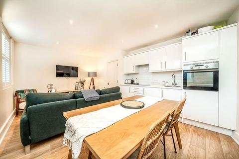 undefined, Winchester Road, St Margarets TW1