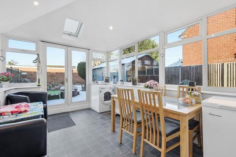 3 bedroom semi-detached house for sale, Conway Close, Halstead CO9
