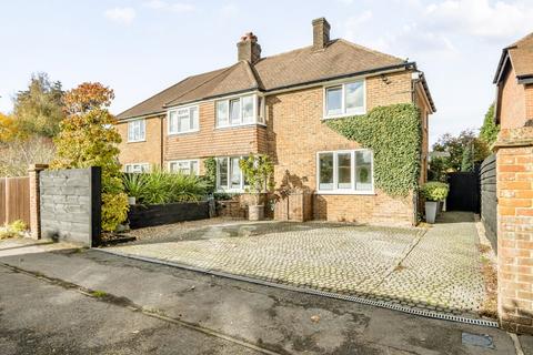 Meadow Close, Milford, GU8