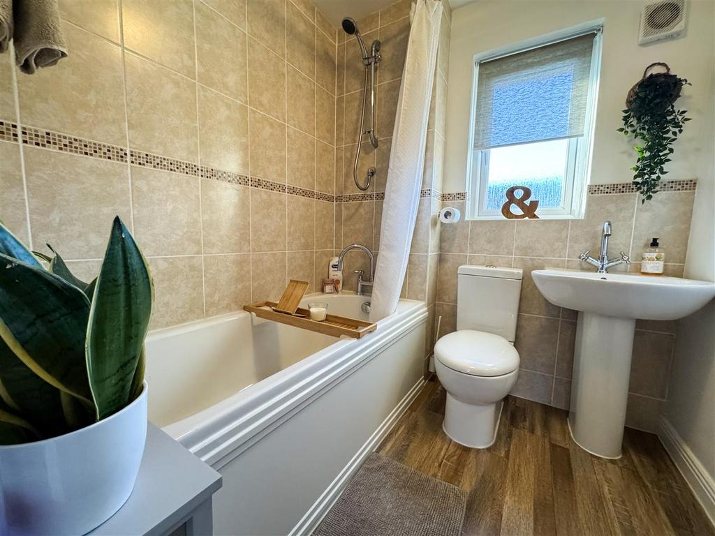 Family bathroom