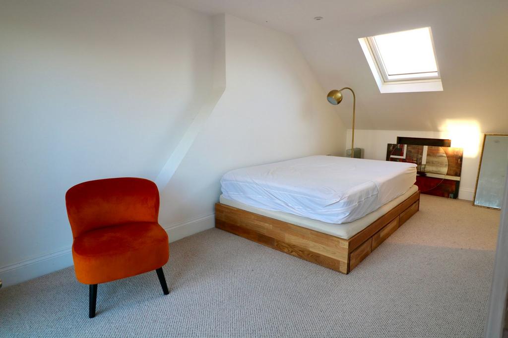 Principle bedroom