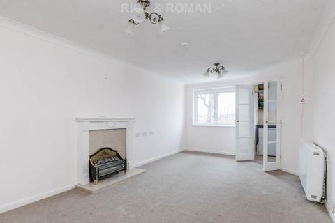 1 bedroom retirement property to rent, Upper Gordon Road, Camberley GU15