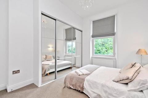 2 bedroom apartment to rent, Birchington Road, West Hampstead, NW6