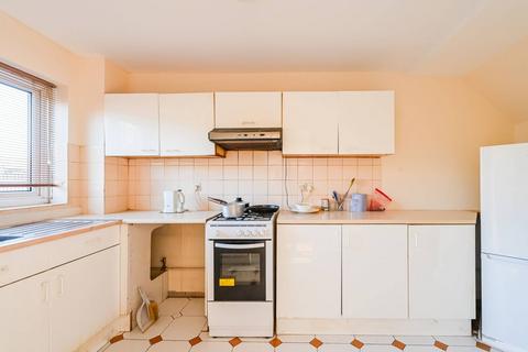 undefined, Wilde Place, London, N13, Palmers Green, London, N13