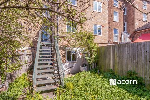 1 bedroom flat to rent, Linden Grove SE15