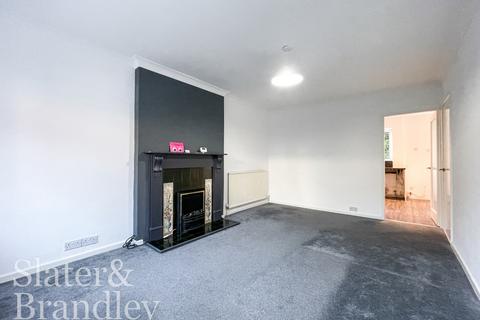 3 bedroom terraced house to rent, Hickling Road, Nottingham, NG3 6GU