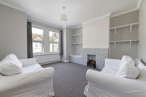 2 bedroom flat to rent, Delia Street, London, SW18