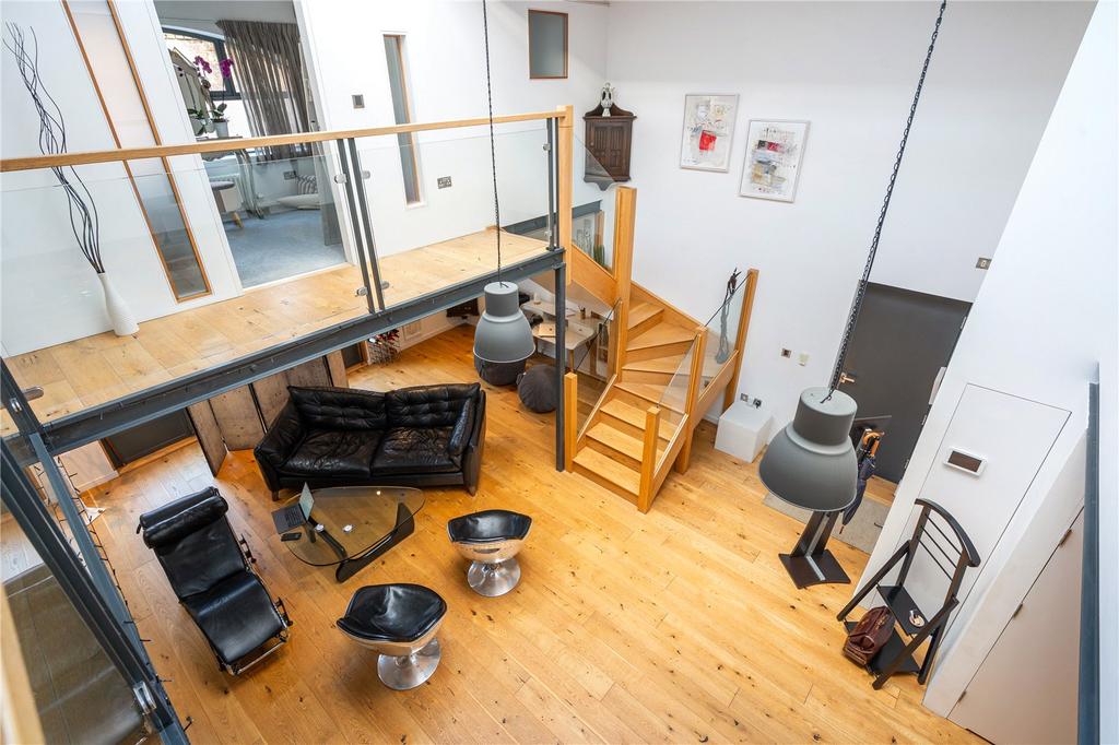 Sitting/Dining/Kit