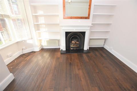 2 bedroom end of terrace house to rent, Waterworks Road, Worcester WR1