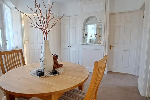 2 bedroom bungalow for sale, Durland Close New Milton