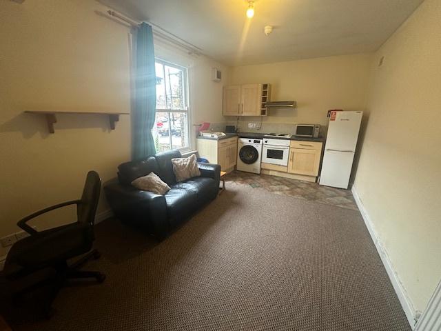 Flat 5, 3 Stanley Terrace