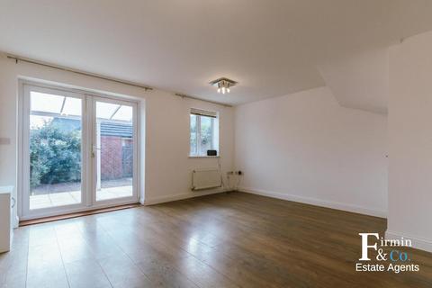 4 bedroom townhouse for sale, Eagle Way, Peterborough PE7