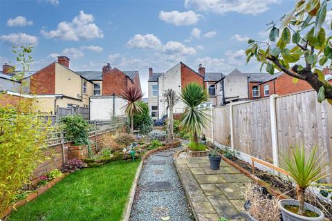 2 bedroom end of terrace house for sale, Clarges Street, Nottingham