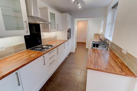 2 bedroom end of terrace house to rent, Ranelagh Terrace, Leamington Spa