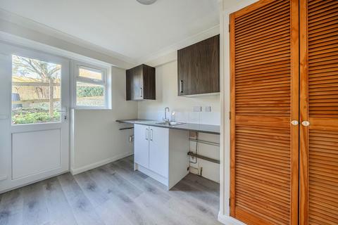 undefined, Hillside Drive, Grantham