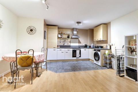 2 bedroom apartment to rent, Aspect, City centre