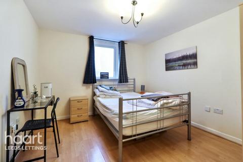 2 bedroom apartment to rent, Aspect, City centre