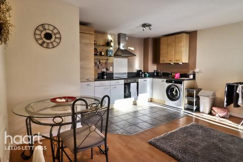 2 bedroom apartment to rent, Aspect, City centre