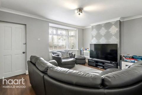 3 bedroom terraced house for sale, Heaton Close, Heaton Grange