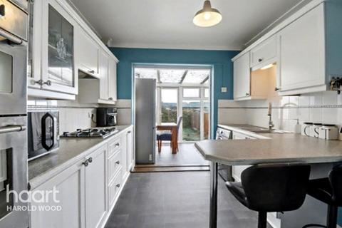 3 bedroom terraced house for sale, Heaton Close, Heaton Grange
