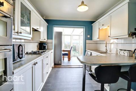 3 bedroom terraced house for sale, Heaton Close, Heaton Grange