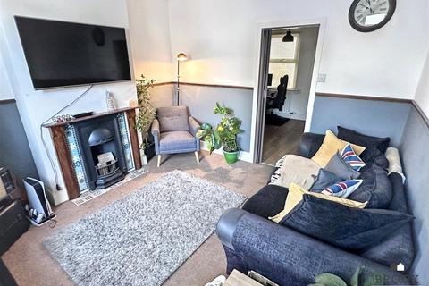 2 bedroom terraced house for sale, Myrtle Road, Eastbourne BN22
