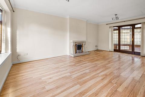 4 bedroom detached house for sale, Beechcroft Drive, Bromsgrove B61 0DS