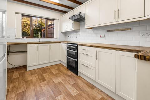 4 bedroom detached house for sale, Beechcroft Drive, Bromsgrove B61 0DS