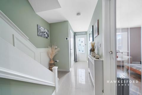 3 bedroom semi-detached house for sale, Ringlet Grove, Sittingbourne ME9