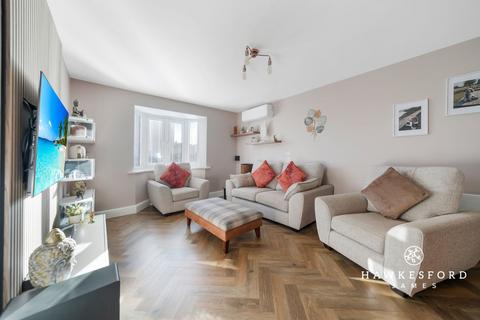 3 bedroom semi-detached house for sale, Ringlet Grove, Sittingbourne ME9