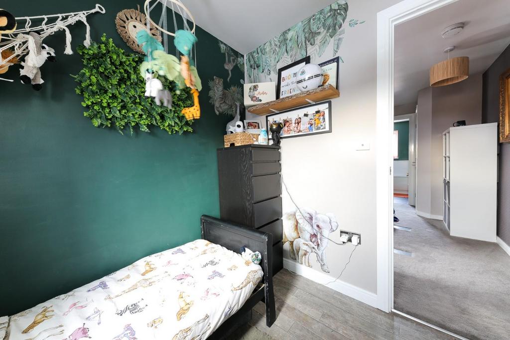 Bedroom 3.jpg