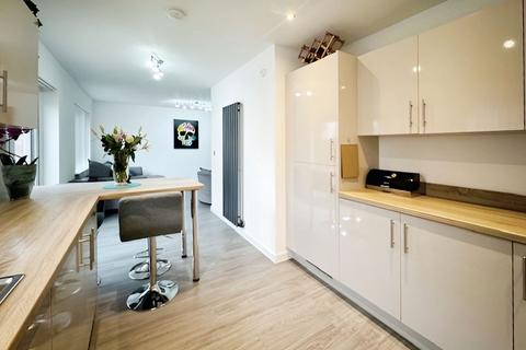 5 bedroom detached house for sale, Clos Thomas,Old St. Mellons,Cardiff,CF3 6YR