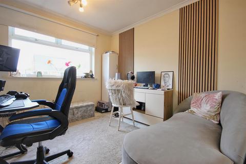 3 bedroom semi-detached bungalow for sale, Northgate, Hornsea