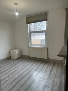 undefined, Romford Road, London E7