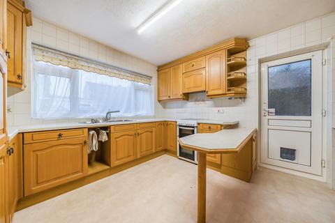 3 bedroom detached house for sale, Highwood Drive, Orpington
