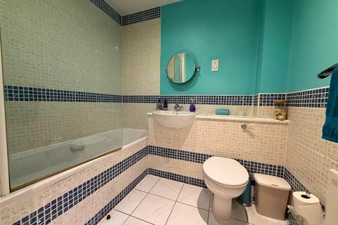 2 bedroom house for sale, Quebec Quay, Liverpool