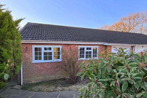 2 bedroom semi-detached bungalow for sale, Orchid Close, Eastbourne
