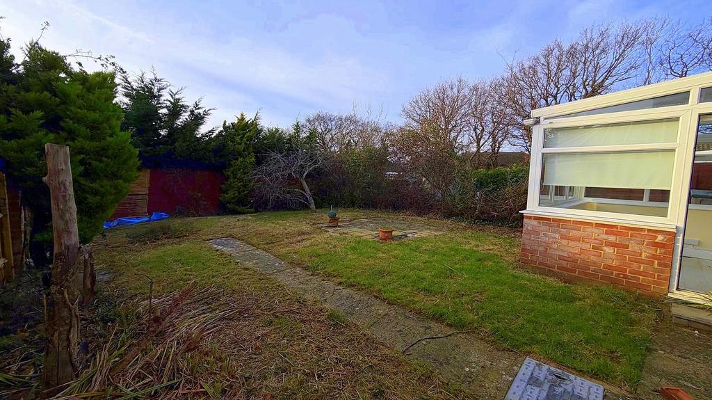 Garden to Rear