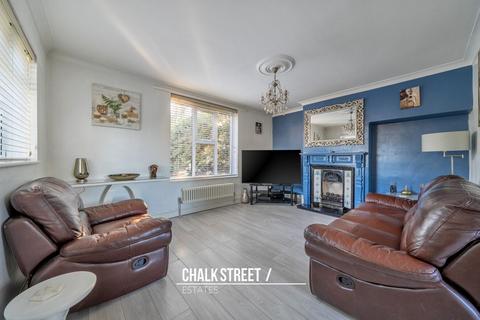 2 bedroom end of terrace house for sale, Wayside Grove, London, SE9