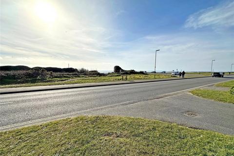 2 bedroom apartment for sale, Marine Drive, Barton on Sea, New Milton, Hampshire, BH25