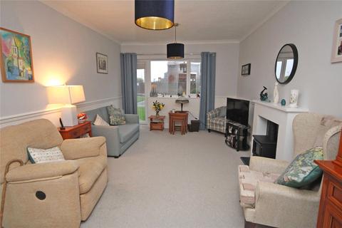 2 bedroom apartment for sale, Marine Drive, Barton on Sea, New Milton, Hampshire, BH25