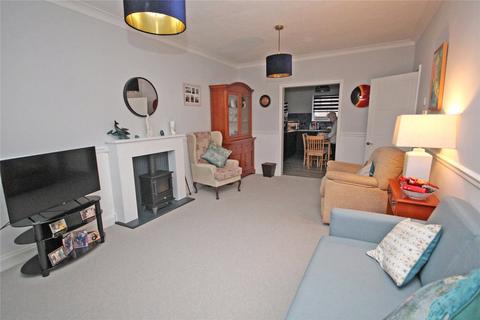 2 bedroom apartment for sale, Marine Drive, Barton on Sea, New Milton, Hampshire, BH25