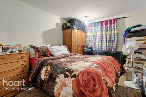 2 bedroom apartment for sale, Chipstead Avenue, THORNTON HEATH