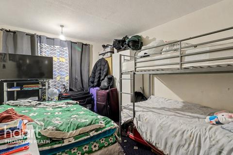 Chipstead Avenue, THORNTON HEATH