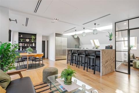 3 bedroom penthouse for sale, Cock Lane, London, EC1A