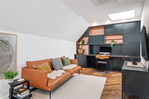 3 bedroom penthouse for sale, Cock Lane, London, EC1A