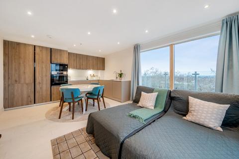 2 bedroom flat for sale, Chiswick High Road, Chiswick, London, W4
