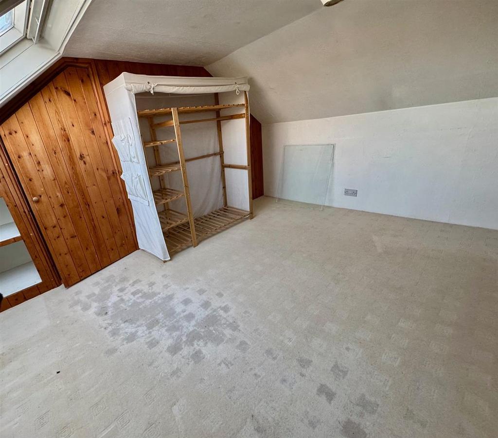 Loft 3.jpg