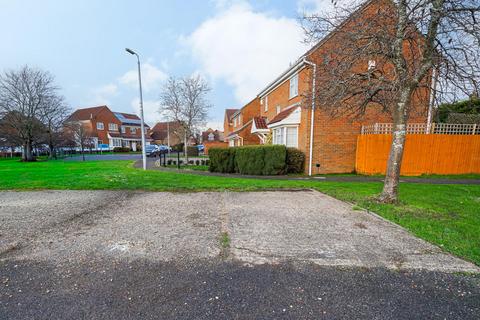 undefined, Lochy Drive, Leighton Buzzard