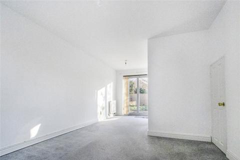 2 bedroom semi-detached house to rent, Webbs Wood, Swindon SN5